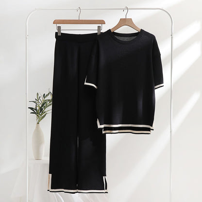 Conjunto de camiseta y pantalón de punto
