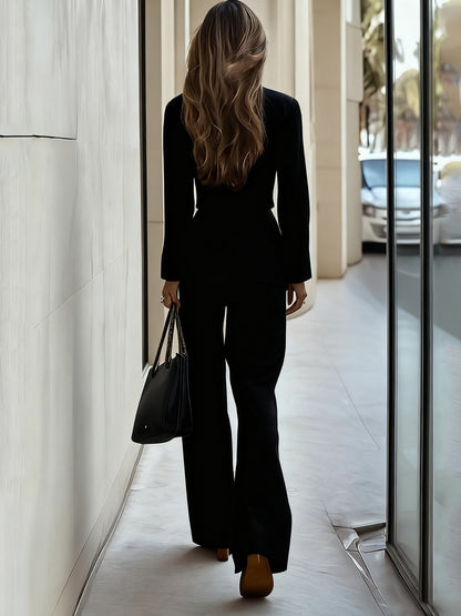 Traje de manga larga azul claro con doble bolsillo de parche
