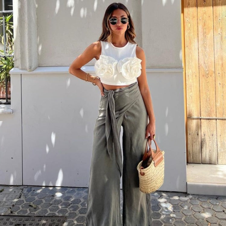 Blusa com Detalhe em Flor July