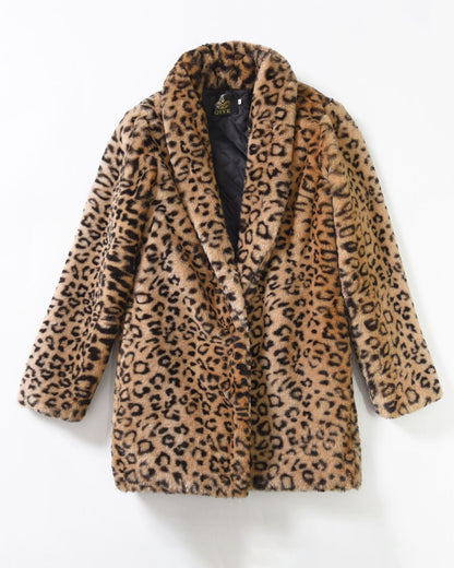 Chaqueta con estampado animal