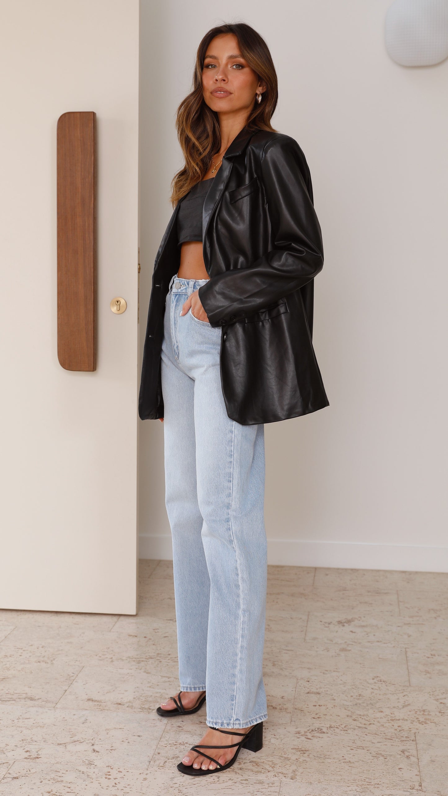 Blazer de cuero Anira - En invierno