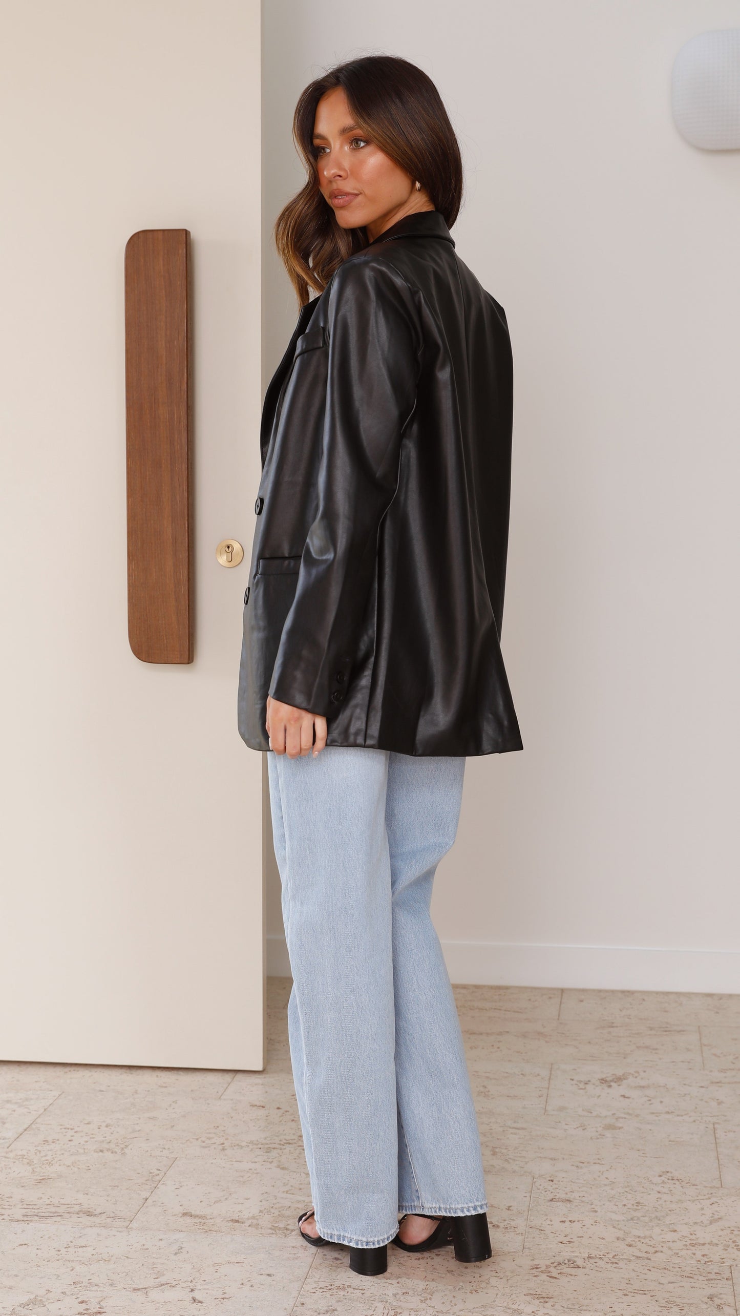 Blazer de cuero Anira - En invierno