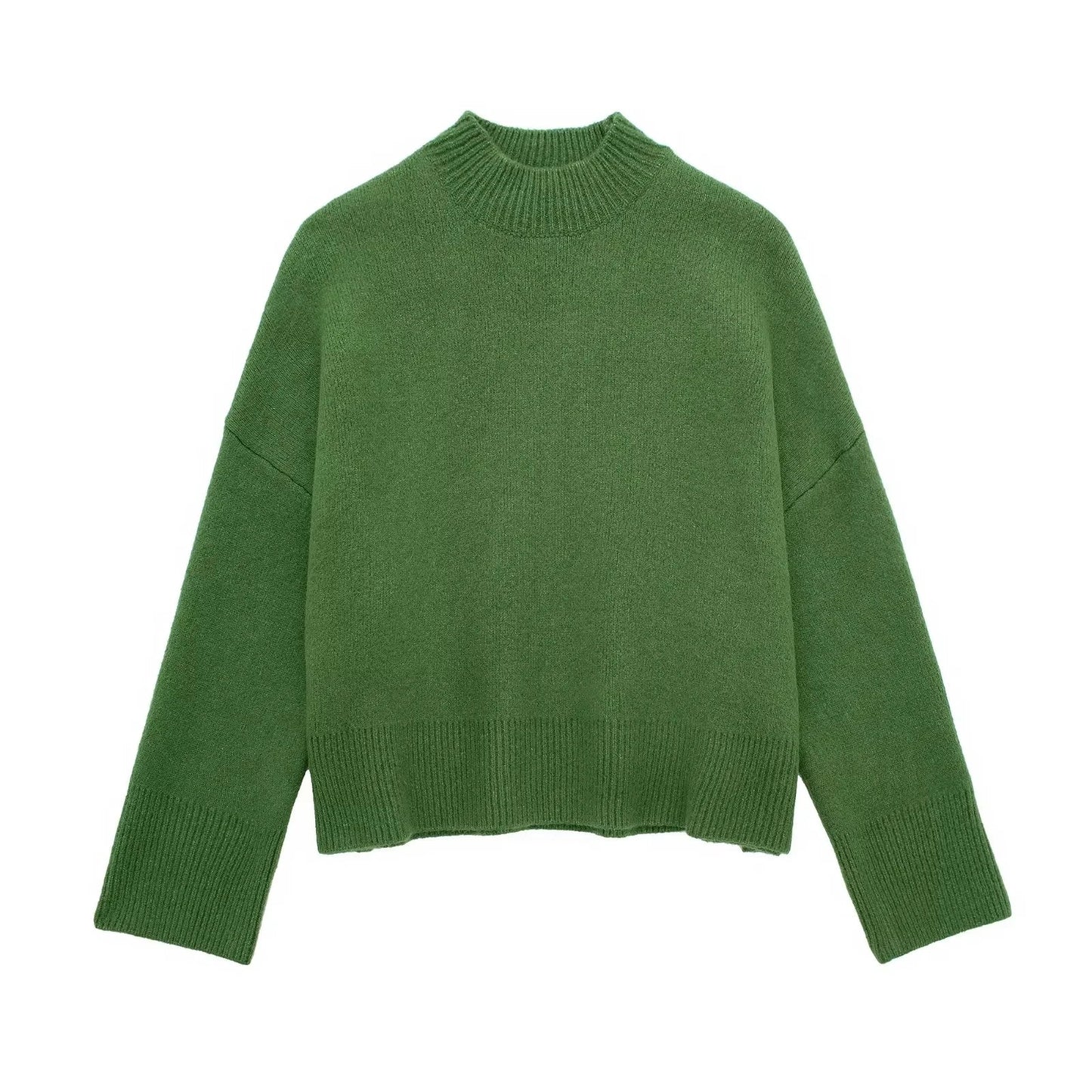 Conjunto verde: suéter monocromático y minifalda