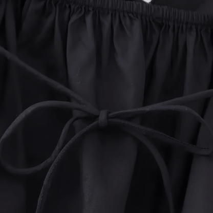 Cropped Lotus Black