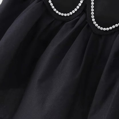 Cropped Lotus Black